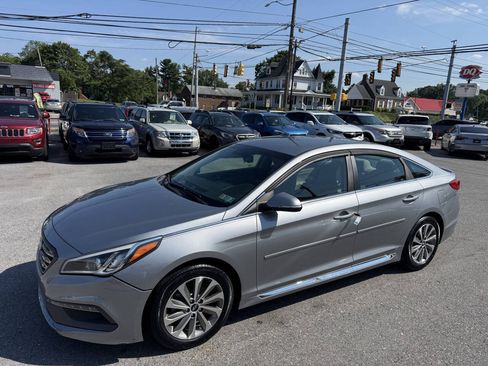 Used 2015 Hyundai Sonata Sport FWD image 1