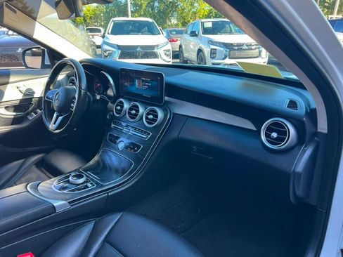 Used 2020 Mercedes-Benz C 300 4MATIC Sedan image 25
