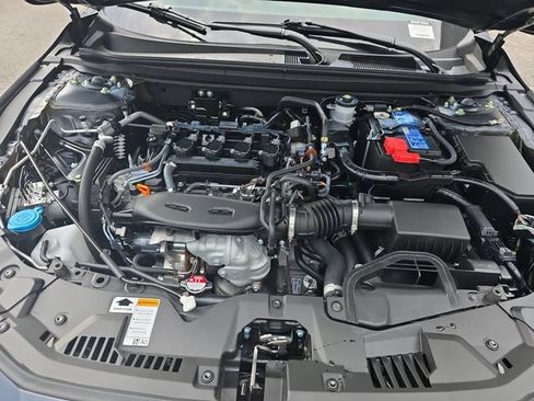 Used 2025 Honda Accord SE image 31