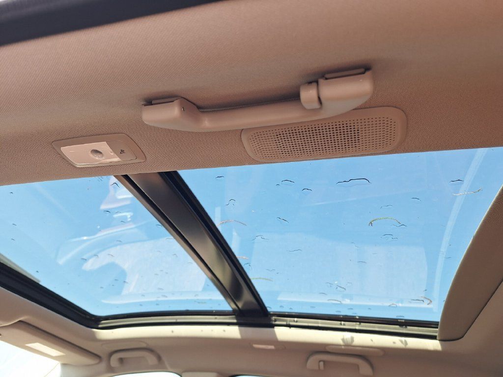 Used 2025 Acura MDX w/ Technology Package AWD/4WD image 10