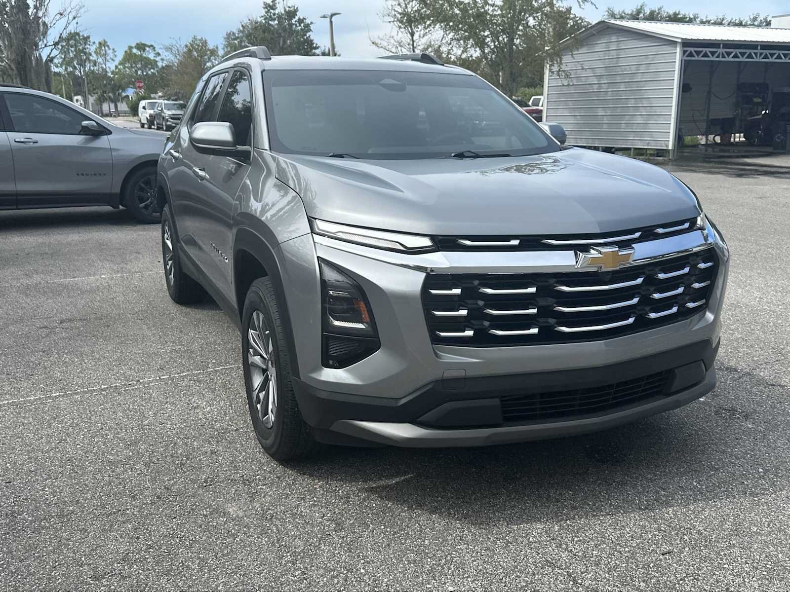 Certified 2025 Chevrolet Equinox LT w/ Convenience Package II FWD image 8