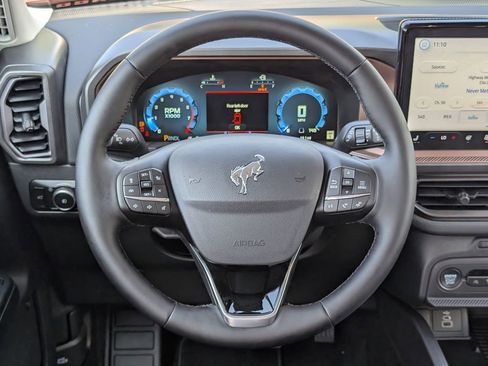 New 2025 Ford Bronco Sport Outer Banks w/ Outer Banks Tech Package+ image 9