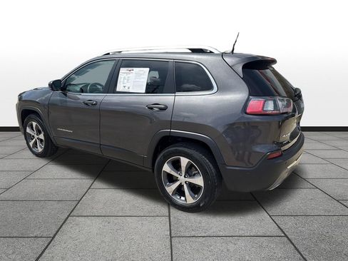 Used 2020 Jeep Cherokee Limited w/ Technology Group AWD/4WD image 3