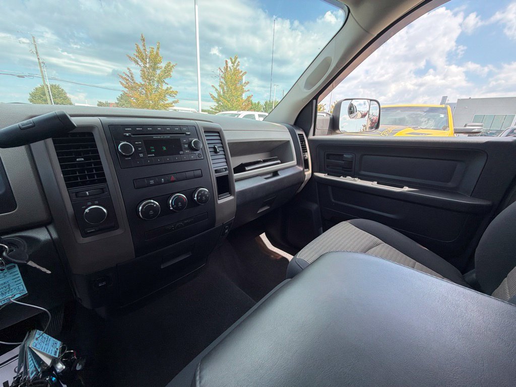 Used 2012 RAM 1500 Express AWD/4WD image 23