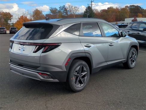 New 2026 Hyundai Tucson SEL image 3