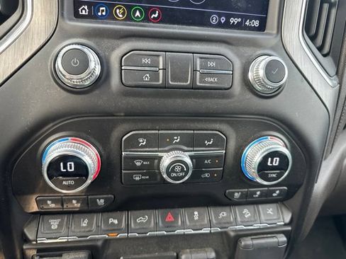 Used 2023 GMC Sierra 2500 Denali w/ Denali Ultimate Package AWD/4WD image 7
