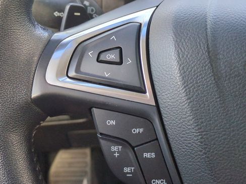 Used 2018 Ford Edge Titanium w/ Equipment Group 301A image 25