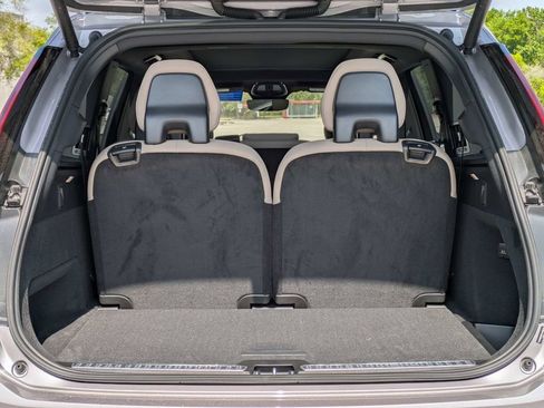 New 2026 Volvo XC90 T8 Plus w/ Protection Package AWD/4WD image 13