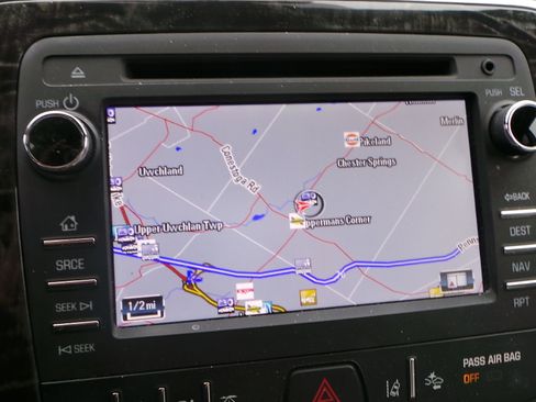 Used 2014 Buick Enclave Leather image 18