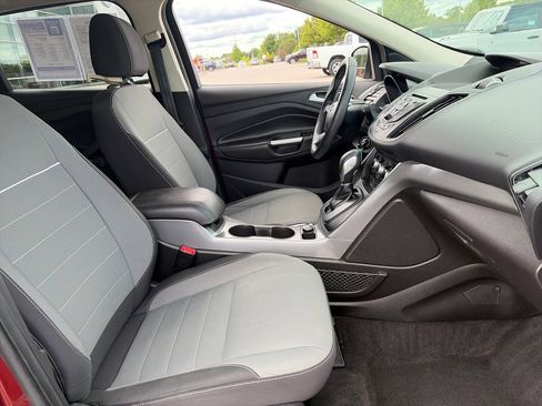 Used 2015 Ford Escape SE AWD/4WD image 11