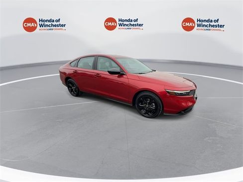 Certified 2025 Honda Accord SE image 12