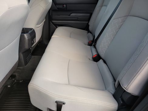 Certified 2025 Toyota Tacoma SR5 image 17