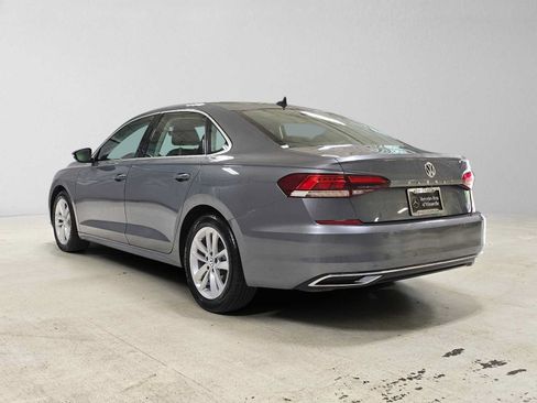 Used 2020 Volkswagen Passat 2.0T SE FWD image 5
