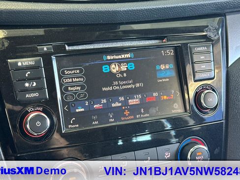 Certified 2022 Nissan Rogue Sport S image 27