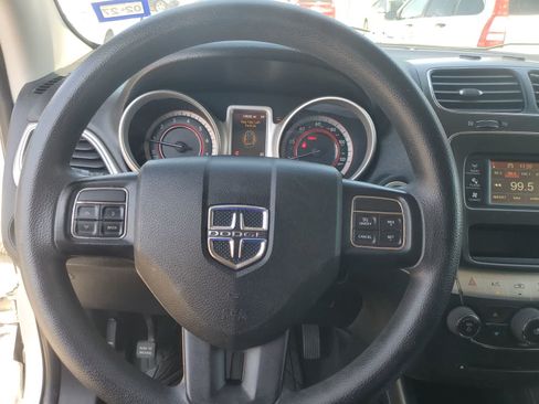 Used 2015 Dodge Journey SXT w/ Flexible Seating Group FWD image 13