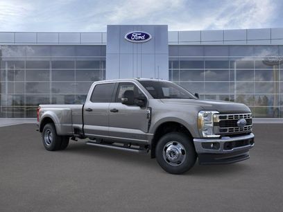New 2026 Ford F350 4x4 Crew Cab DRW Super Duty
