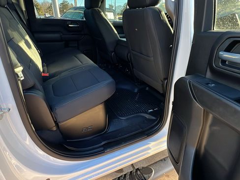 Used 2022 Chevrolet Silverado 2500 Custom w/ Gooseneck/5TH Wheel Package image 22