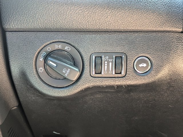 Used 2021 Dodge Challenger GT RWD image 26