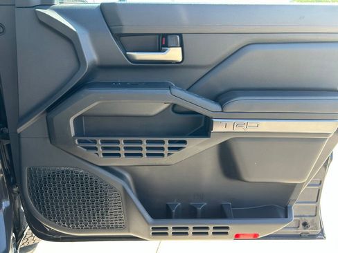 Used 2024 Toyota Tacoma TRD Off-Road AWD/4WD image 28