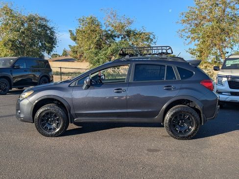 Used 2014 Subaru Crosstrek 2.0i Limited image 3