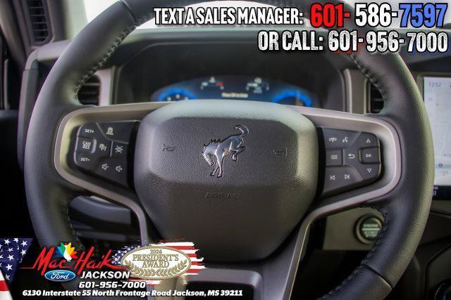 Used 2026 Ford Bronco Badlands AWD/4WD image 29