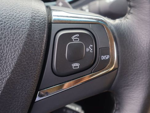 Certified 2016 Toyota Avalon XLE FWD image 19