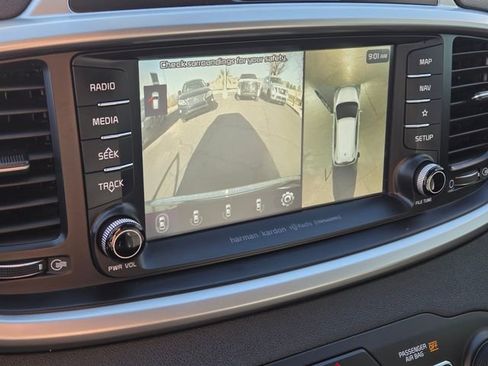 Used 2020 Kia Sorento SX image 23