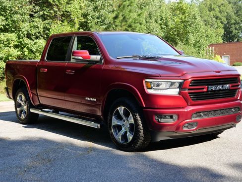 Used 2022 RAM 1500 Laramie w/ G/T Package AWD/4WD image 4