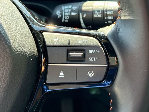 Used 2025 Honda HR-V Sport image 28