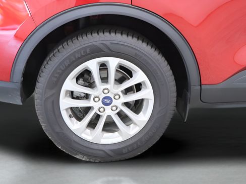 Used 2022 Ford Escape SE FWD image 31