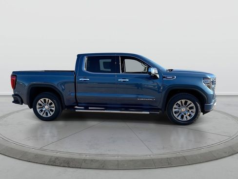 New 2026 GMC Sierra 1500 Denali w/ Technology Package AWD/4WD image 9