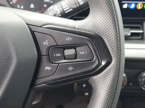 Certified 2024 Chevrolet Trax LS w/ LS Convenience Package image 14