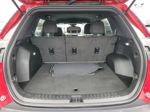 Certified 2025 Chevrolet Equinox LT w/ Safety and Technology Package image 18