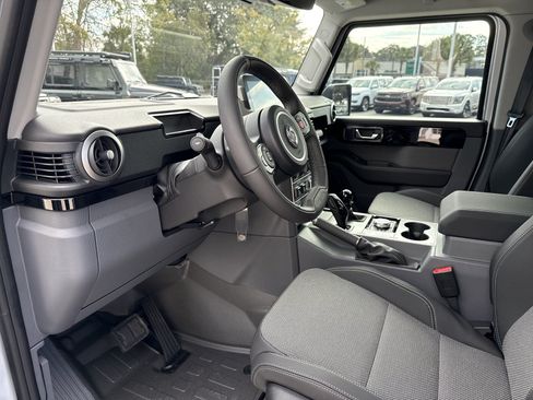 Used 2026 INEOS Grenadier Station Wagon AWD/4WD image 13