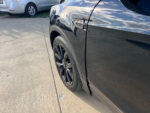 Used 2017 Ford Escape Titanium image 34