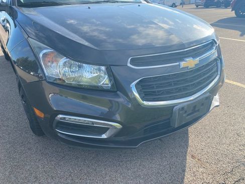 Used 2015 Chevrolet Cruze LT FWD image 3