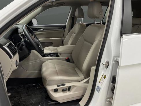 Used 2020 Volkswagen Atlas SEL image 4
