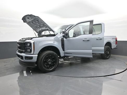New 2026 Ford F250 Lariat w/ Black Appearance Package AWD/4WD image 43