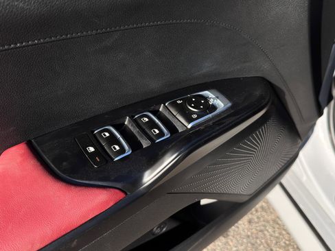 Used 2023 Kia K5 GT-Line image 12