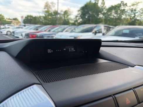 Used 2019 Subaru Ascent Premium AWD/4WD image 30