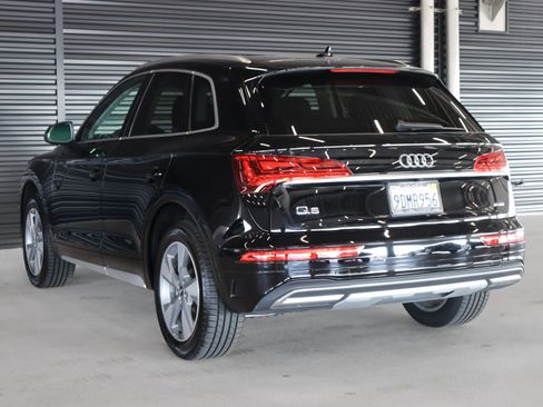 Used 2023 Audi Q5 2.0T Premium Plus w/ Premium Plus Package image 2