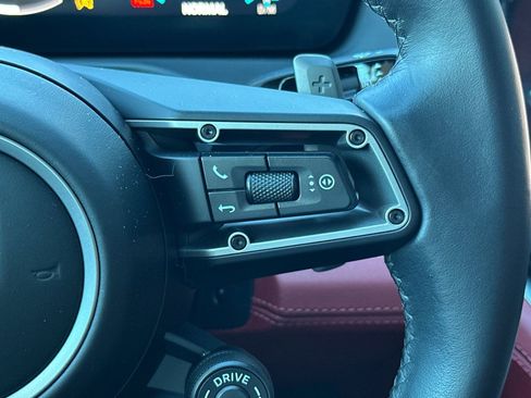 Used 2024 Porsche Panamera image 31