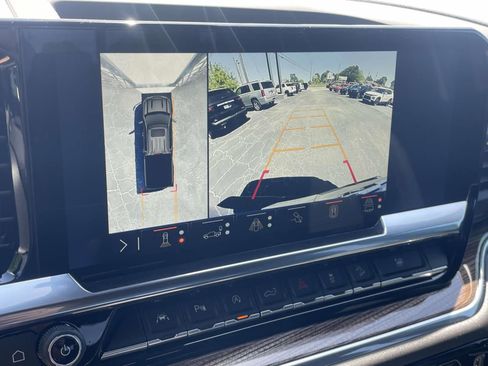 Used 2025 Chevrolet Silverado 1500 LT Trail Boss w/ LT Trail Boss Premium Package image 16