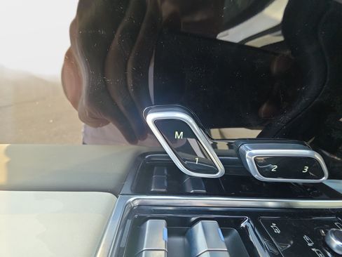 New 2026 Land Rover Range Rover SE AWD/4WD image 30
