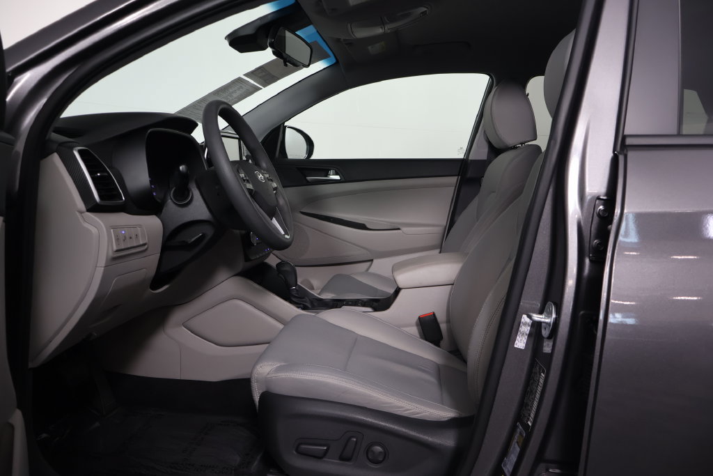Used 2020 Hyundai Tucson Value w/ Cargo Package FWD image 10