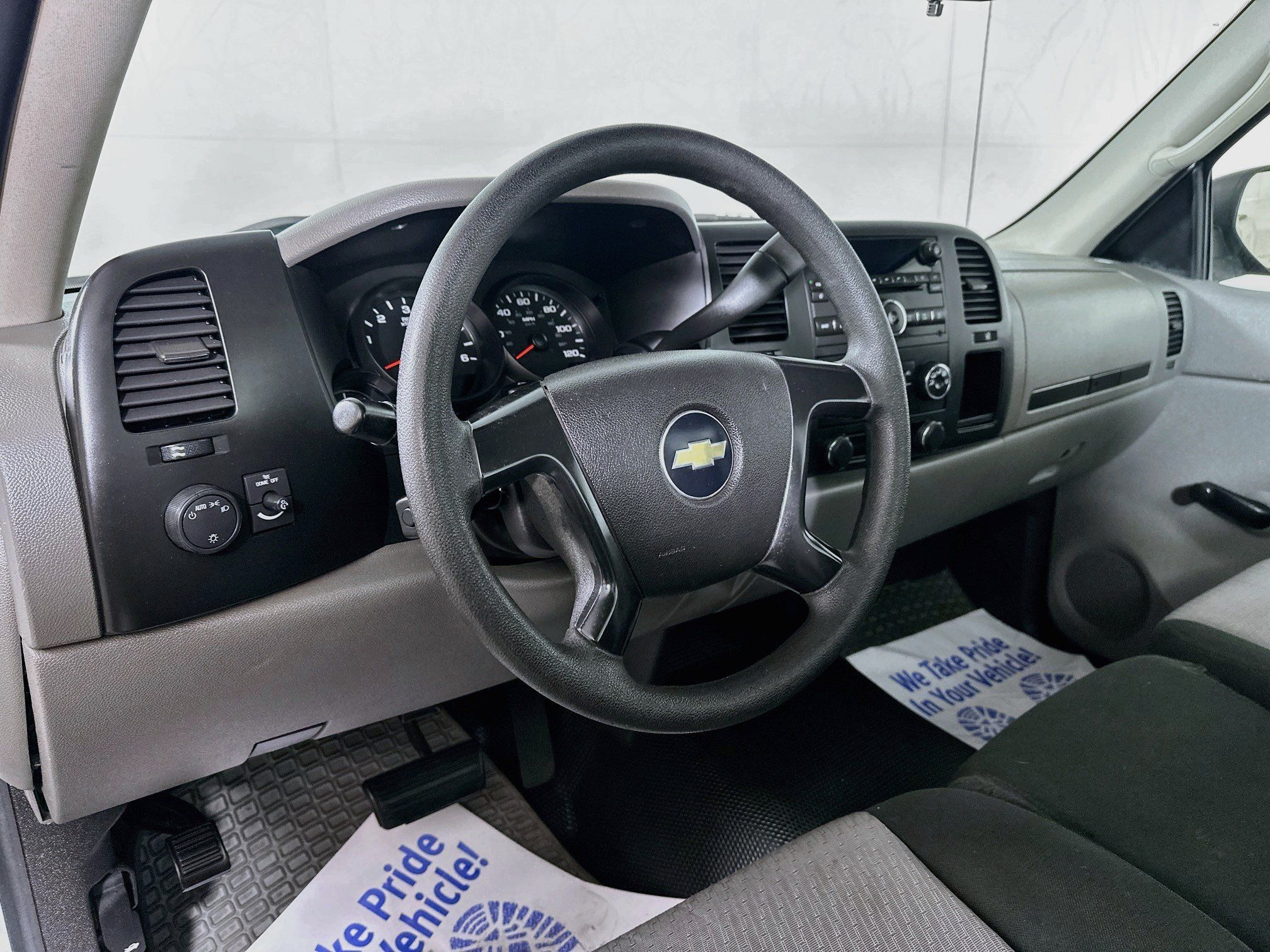 Used 2009 Chevrolet Silverado 1500 W/T RWD image 9