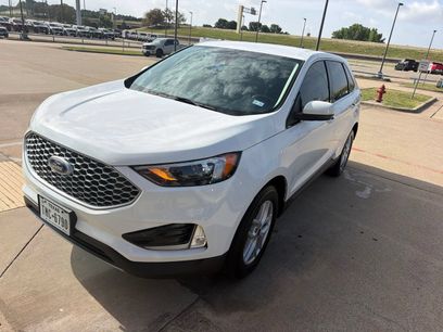 Used 2023 Ford Edge SEL w/ Convenience Package