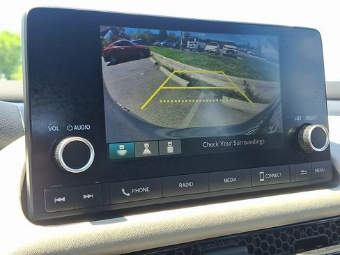 Used 2024 Honda HR-V LX image 16
