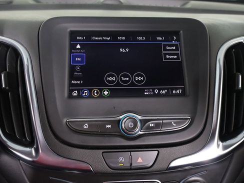 Used 2022 Chevrolet Equinox LT AWD/4WD image 44