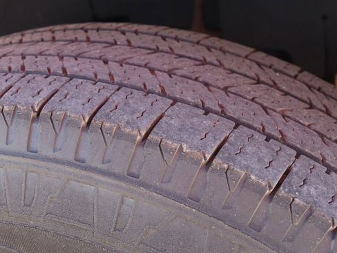 Used 2017 GMC Savana 2500 image 31